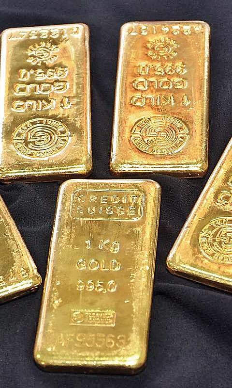 Sleuths at Trivandrum airport seize a record  28.15 kg gold this fiscal