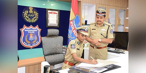Ramya, a 17-year-old girl, ‘takes charge’ as Commissioner of Police, Rachakonda, for a day on Tuesday. (Photo |EPS)