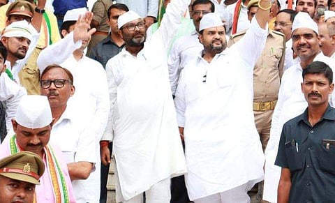 Congress UP Chief Ajay Kumar Lallu ( centre ) | ( Photo | Twitter )
