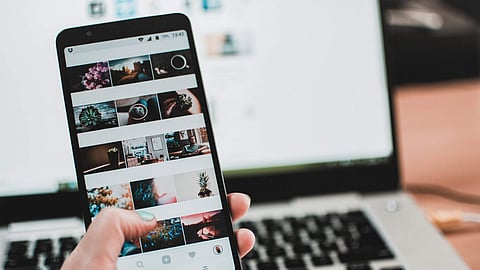 Insta scrolling
