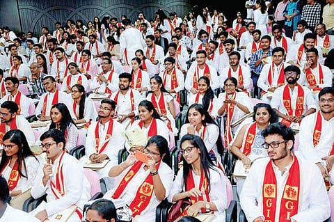 Strive to increase application of knowledge: AICTE chief