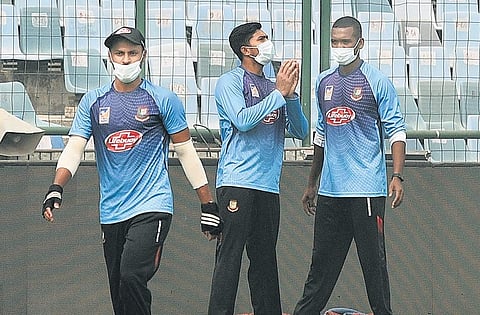 Bangladesh players wear masks during practice in Delhi on Friday | Parveen Negi
