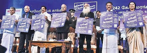 CM Palaniswami join hands with Isha Foundation founder, Jaggi Vasudevan for the ‘Cauvery Calling’ initiative in Chennai. | P Jawahar