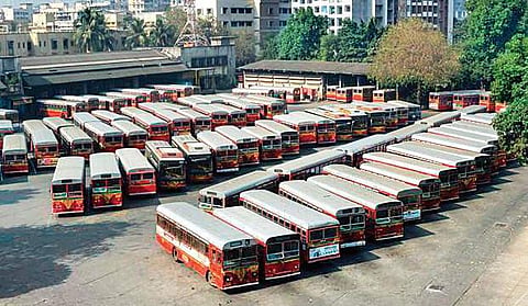BEST buses in Mumbai (File Photo | PTI)