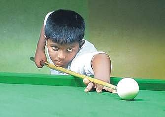 Badrinath, Jayanth help Tamil Nadu post 190