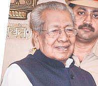 Guv orders probe into job fraud by private agency
