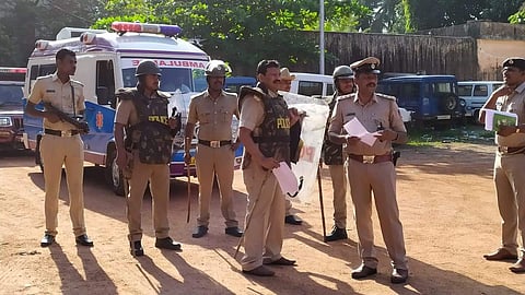 Police personnel asked to stay alert in Bengal in the wake of Ayodhya verdict. (Photo | EPS/ Rajesh Shetty Ballalbagh)