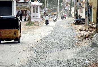 ‘Take up road repair works on warfooting’