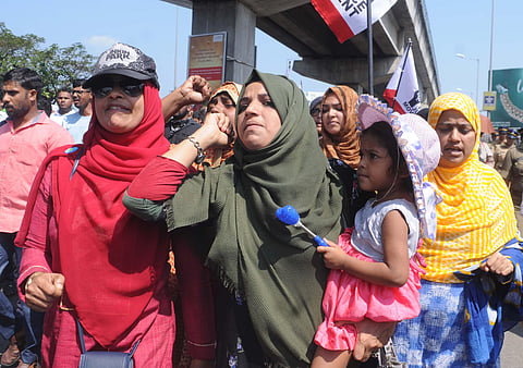 Kerala Joint protest Committee members Staging a march to Menaka Junction against Citizenship Amendment Bill CAB at Kochi on Harthal day on Tuesday. (Photo | A Sanesh/EPS)