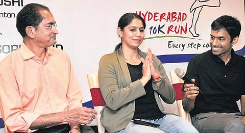 Indian Para-badminton athlete, Manasi Joshi addresses a press meet organised by Hyderabad 10K Run Foundation at Tourism Plaza on Tuesday | S Senbagapandiyan