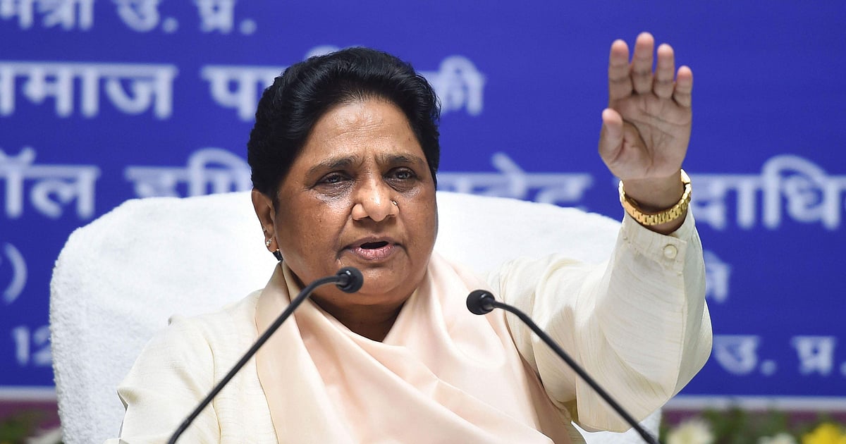 'Merely adopting blue colour does not make anyone Ambedkarite': Mayawati on SP's student wing 'blue' uniform