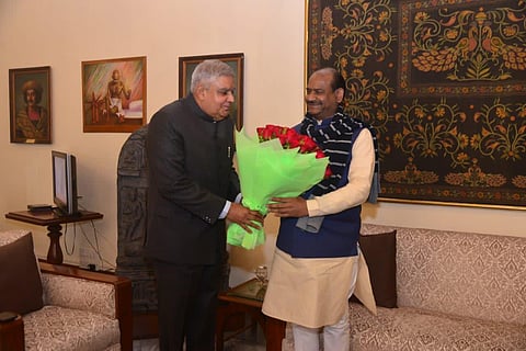 Lok Sabha Speaker Om Birla met Bengal governor in Kolkata. (Photo| Twitter)