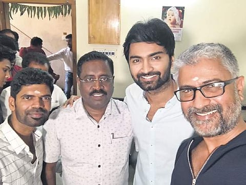 Atharvaa (second from right)