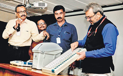 Chief Electoral Officer Teeka Ram Meena at a VVPAT familiarisation programme in Thiruvananthapuram on Saturday. (Photo | Vincent Pulickal, EPS)