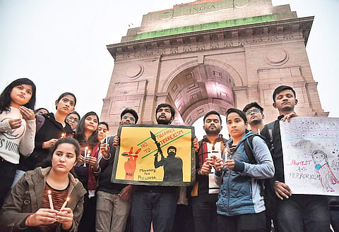 India pays tribute to the CRPF jawans killed in the fidayeen attack in Kashmir’s Pulwama. | (Parveen Negi | EPS)