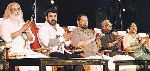 Singer KJ Yesudas, actors Mohanlal and Madhu, lyricist Sreekumaran Thampi and actor K R Vijaya during the release of the  book ‘P Subramaniam- Malayalacinemayile Bheeshmacharyan’ at Tagore Theatre, Thiruvananthapuram, on Saturday | Vincent Pulickal