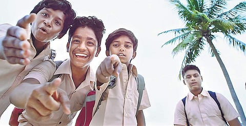 A still from Pizhai
