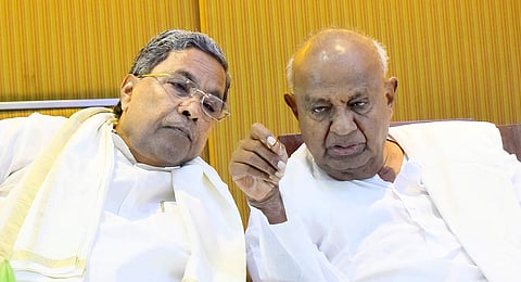 Karnataka CM Siddaramaiah and JDS supremo HD Deve Gowda 