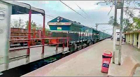 Anaconda on Rails (Photo | EPS)