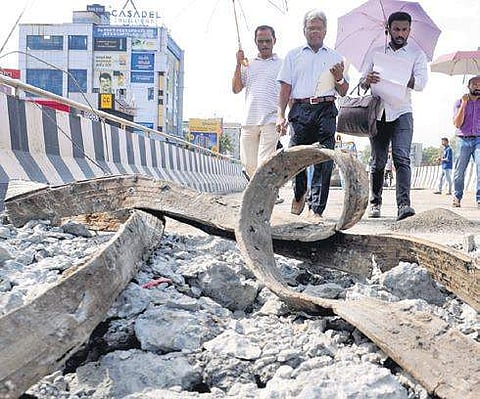 Experts from IIT Madras inspect the faulty flyover | File pic