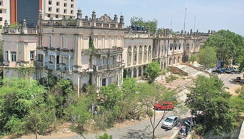 Errum Manzil