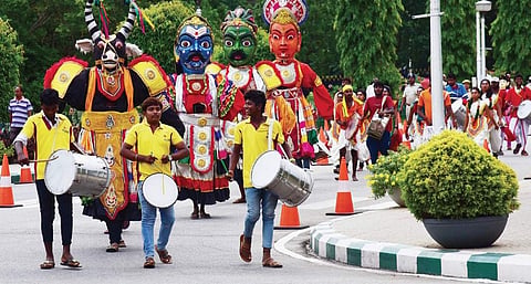 Folk artistes perform during the Kempegowda Jayanti celebrations at Vidhana Soudha on Thursday  | Vinod Kumar t