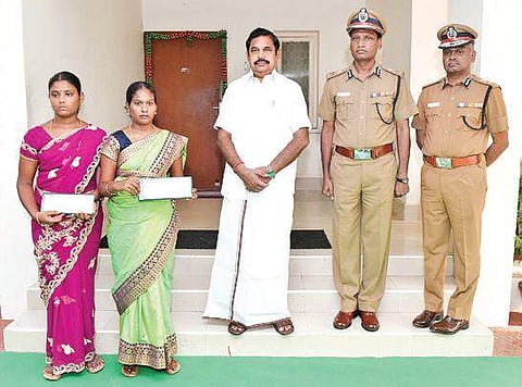 CM Edappadi K Palaniswami on Thursday handed over financial aid of `14 lakh each to the families of two defence personnel  who were martyred in Kashmir on February 14 | Express