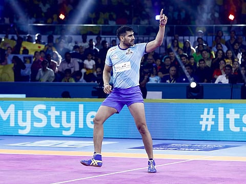Rahul with a super 10 was a chief architect of the Thalaivas' victory. | Twitter@tamilthalaivas