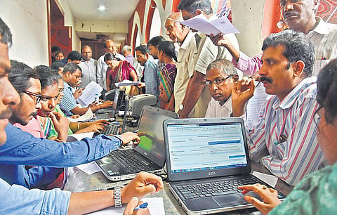 People submitting their petitions at the Spandana programme in Vijayawada. (Photo | P Ravindra Babu, EPS)