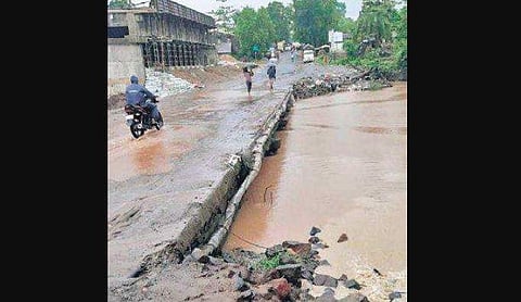 Low-lying bridge at Tarlakota in Malkangiri district  (File Photo| EPS)