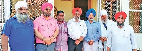 Members of Delhi unit of Shiromani Gurdwara Prabandhak Committee | ( Photo | EPS )