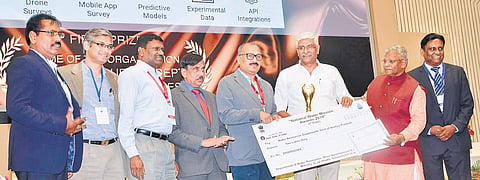 Andhra Pradesh Water Resources department collecting award at   National Water Mission Awards - 2019 (Photo |EPS)