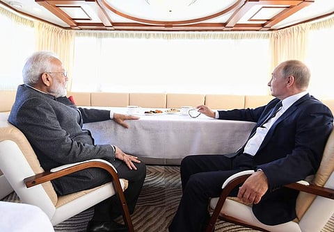 Russian President Putin and Indian PM Narendra Modi meet in Vladivostok. (Photo | @narendramodi, Twitter)