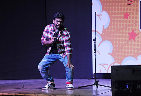 Stand up comedian Zakir Khan performing at Tummapalli Kalashetram in Vijayawada on Sunday.  (Photo | EPS/Prasant Madugula)