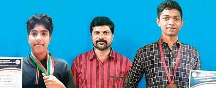 Baby Spandana, M Sailesh selected for national swimming tournament