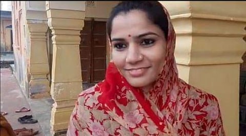 Neeta Kanwar defeated her closes rival Sona Devi by 400 votes.