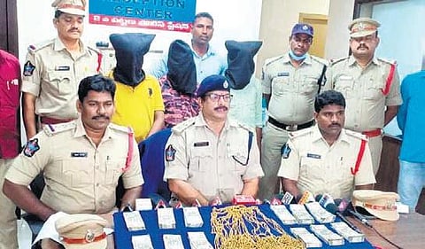 DSP KVVNV Prasad producing the accused and the seized gold before the media  in Ongole on Friday I Express