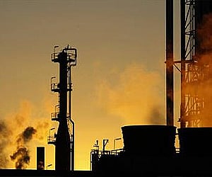 An oil refinery in Melbourne (File photo | Reuters)