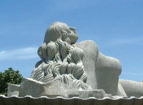 Jalakanyaka statue