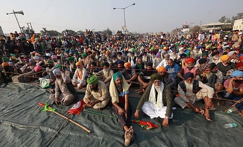 Farmers gather at the Singhu border during their ongoing 'Delhi Chalo' protest. (Photo | Shekhar Yadav, EPS)