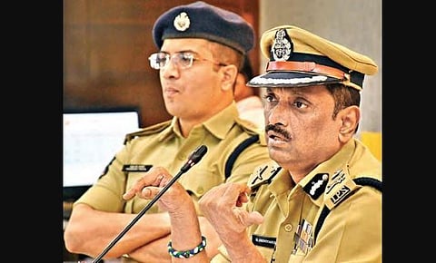 Commissioner of Police Bathina Sreenivasulu addressing mediapersons in Vijayawada on Sunday | Prasant Madugula