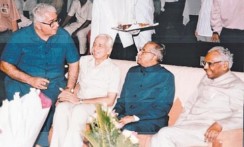 Justice Balakrishnan Eradi with former President  K R Narayanan