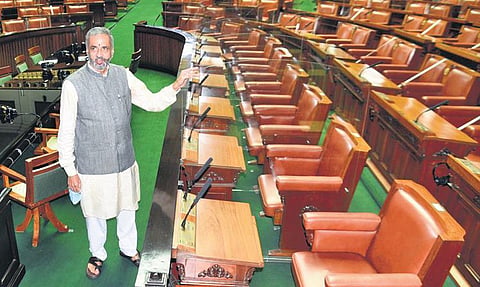 Speaker Vishweshwara Hegde Kageri inspects the Assembly hall ahead of the winter session | nagaraja Gadekal