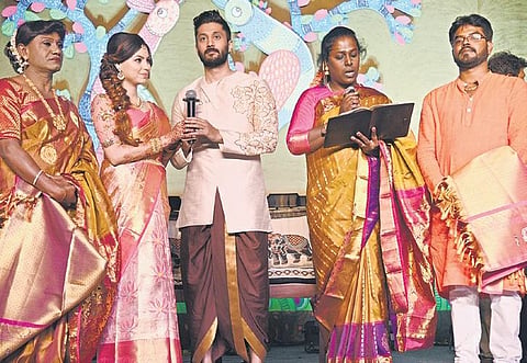 The couple with Akkai Padmashali