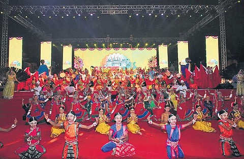 The fifth edition of the just-concluded Bharat Parv, held at Red Fort lawns, had a number of cultural performances by artistes from different states across the country