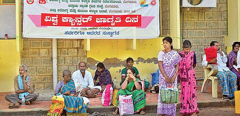 People arrive for an awareness event on World Cancer Day at Kidwai Memorial Institute of Oncology in Bengaluru | Pandarinath B