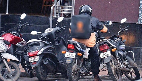 Coronavirus: Drop parcels at main gate, Kochi apartments tell delivery executives