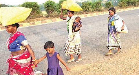 Migrant workers walking to their native places  (File Photo | EPS)