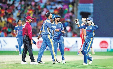 Madurai Panthers players celebrate a Chepauk Super Gillies wicket in TNPL (Twitter Photo)