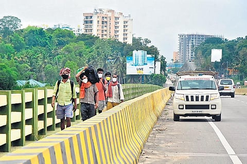 Representative image of migrant workers in Kerala  |B P Deepu
